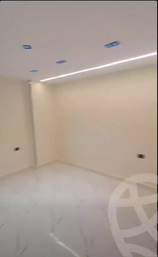 https://aqarmap.com.eg/ar/listing/7291083-for-sale-cairo-nozha-2-gesr-el-suez-st