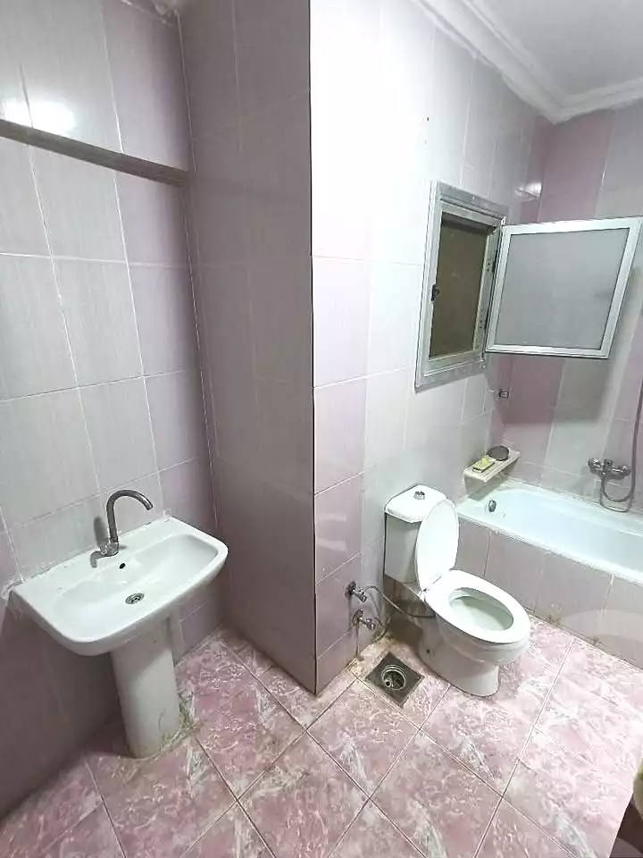 https://aqarmap.com.eg/ar/listing/7291534-for-sale-alexandria-sydy-bshr