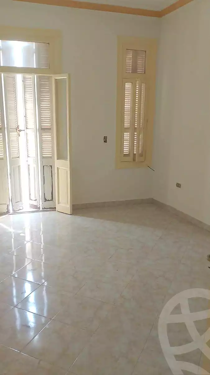 https://aqarmap.com.eg/ar/listing/7291741-for-rent-cairo-shoubra-rod-el-farag-el-khalat-st