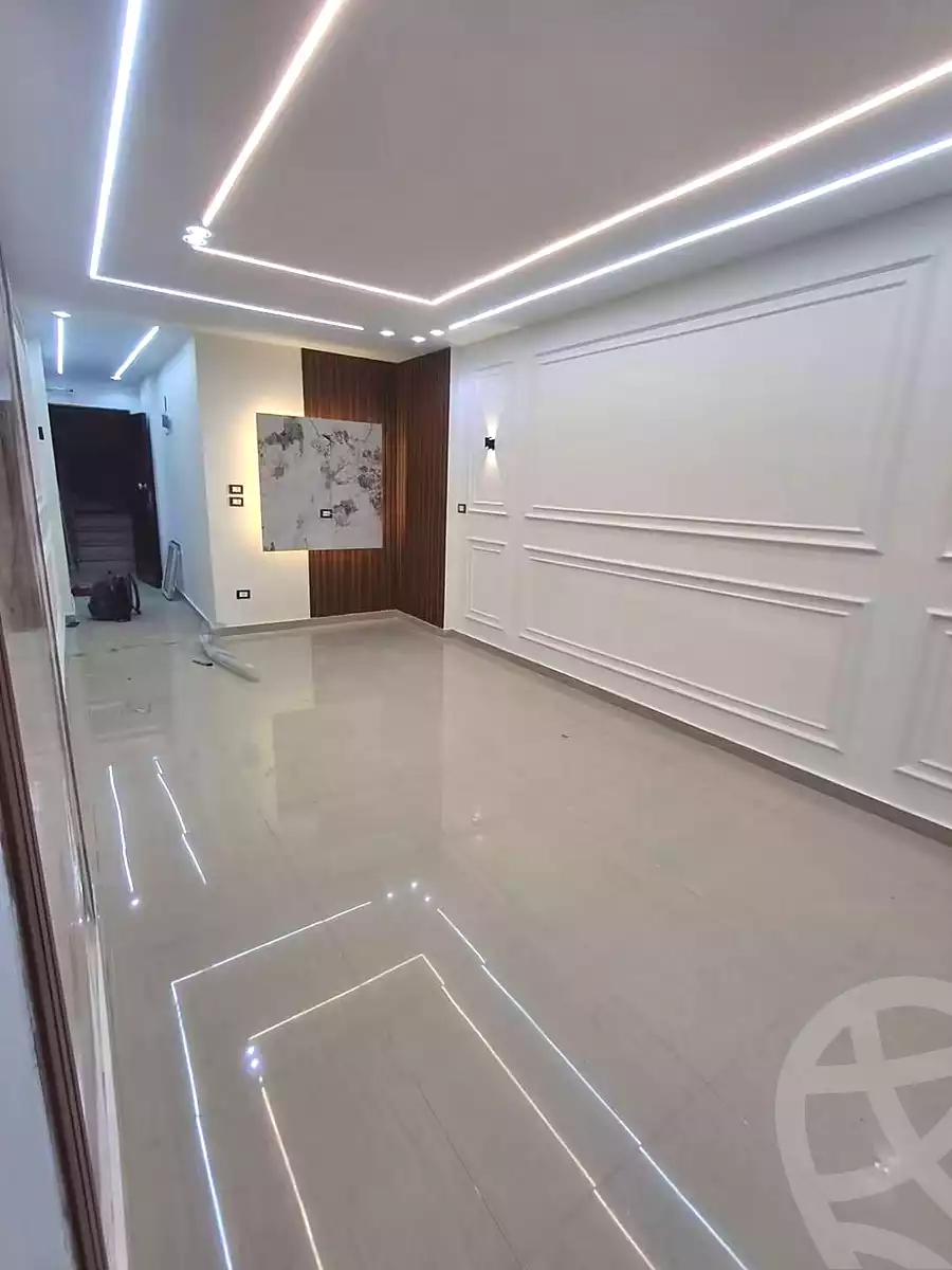 https://aqarmap.com.eg/ar/listing/7291852-for-sale-alexandria-el-asafra-shr-45