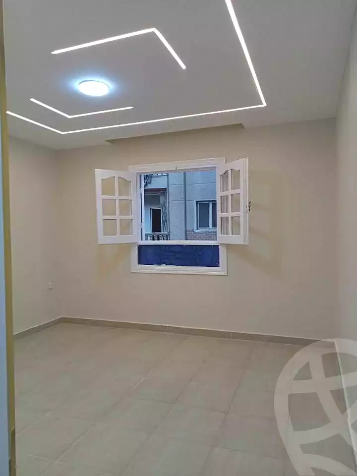 https://aqarmap.com.eg/ar/listing/7292067-for-sale-alexandria-miami-mahmoud-el-isawy-st