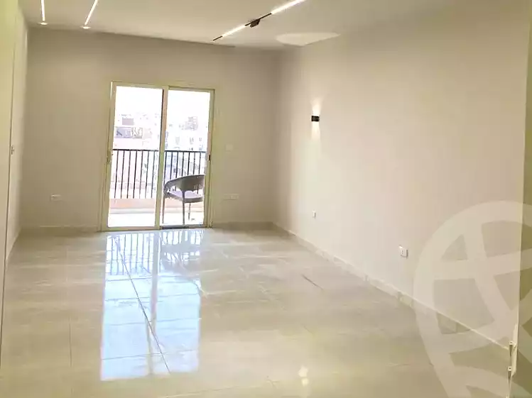 https://aqarmap.com.eg/ar/listing/7292211-for-rent-cairo-mokattam-lhdb-l-ly-hy-lzhwr