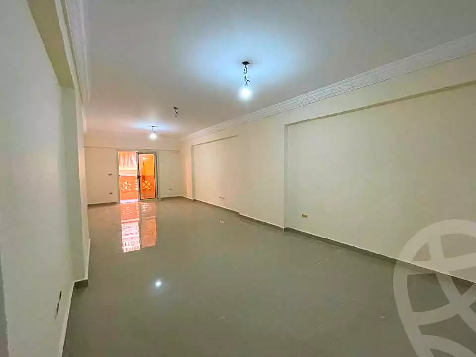 https://aqarmap.com.eg/ar/listing/7292263-for-sale-alexandria-ganaklis-shr-mrtdy-bsh