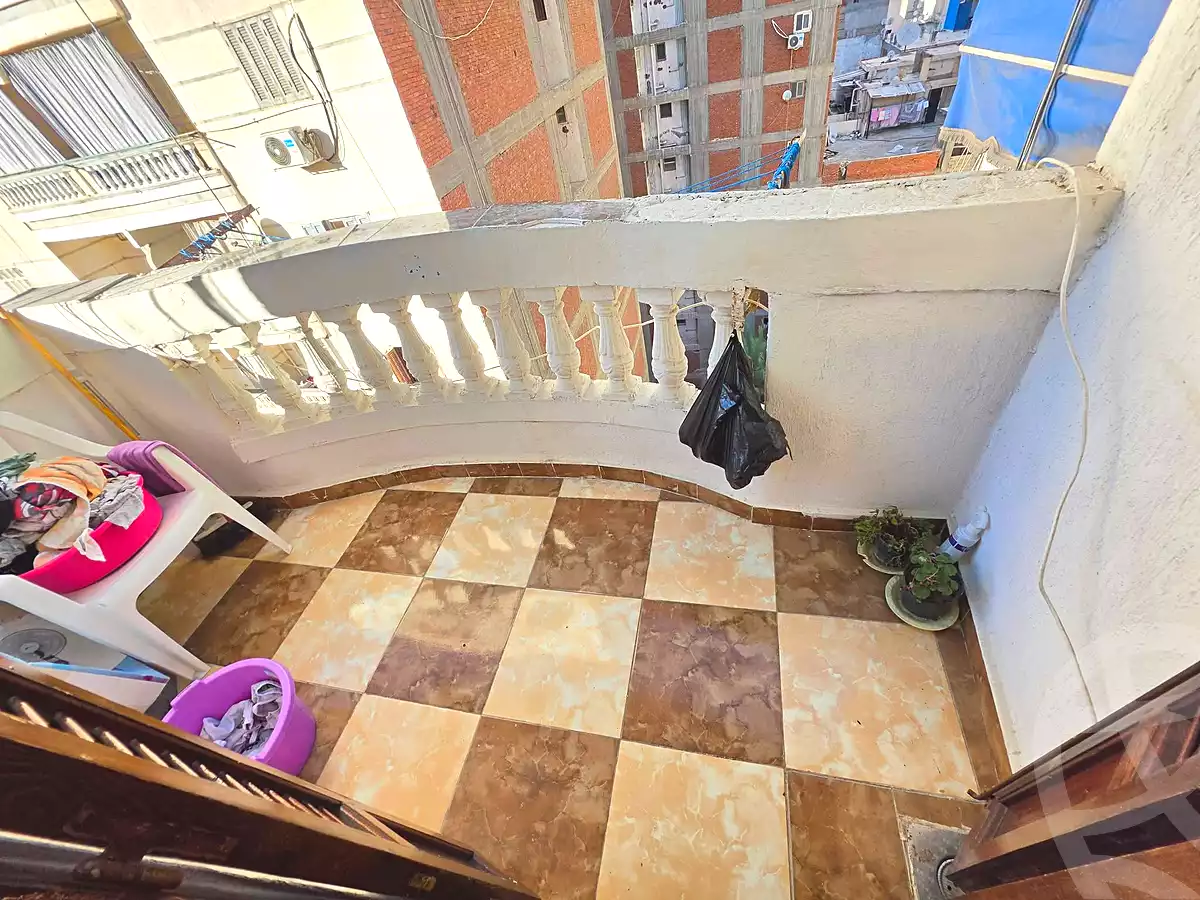 https://aqarmap.com.eg/ar/listing/7292291-for-sale-alexandria-el-asafra-l-sfr-bhry