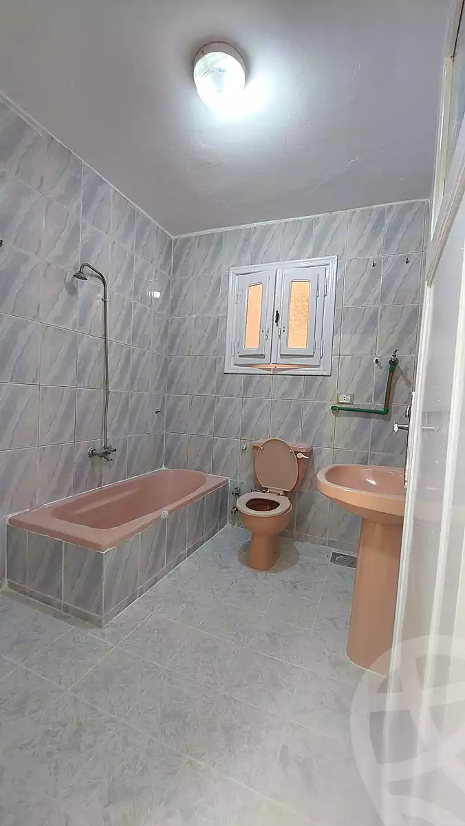 https://aqarmap.com.eg/en/listing/7292644-for-sale-alexandria-al-agamy-shataa-el-nakheel