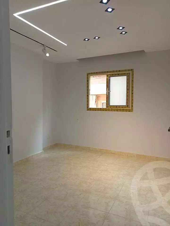 https://aqarmap.com.eg/ar/listing/7292729-for-sale-alexandria-sydy-bshr-sydy-bshr-bhry-gamal-abd-el-nasir-st