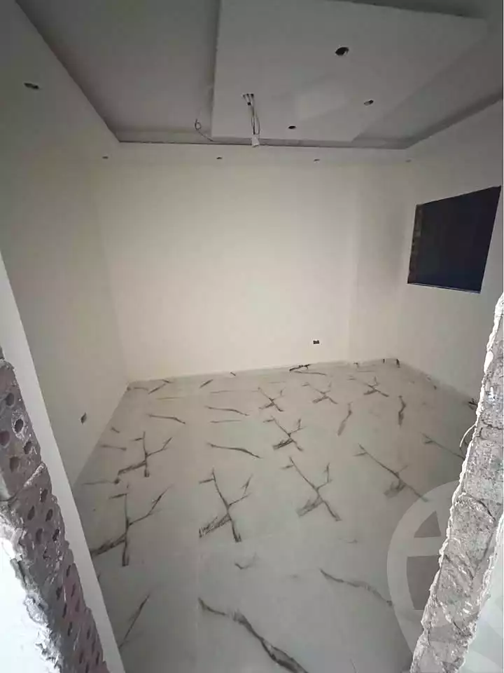 https://aqarmap.com.eg/ar/listing/7292771-for-sale-alexandria-al-agamy-el-hanouvel