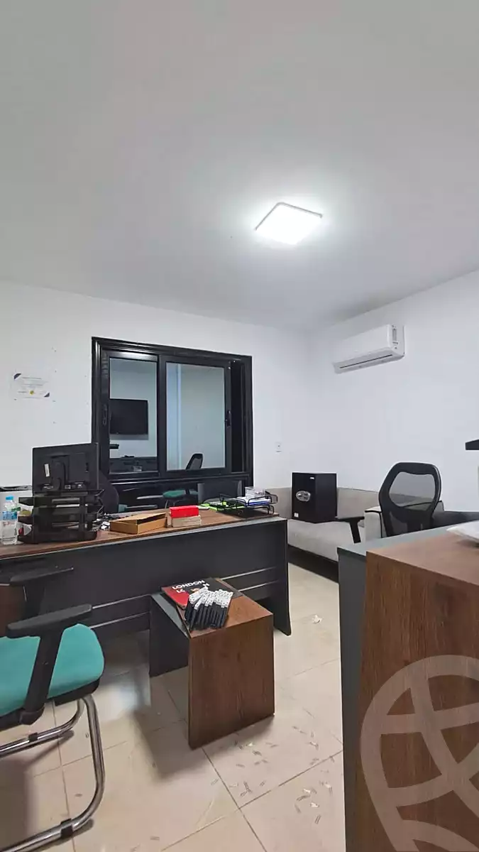https://aqarmap.com.eg/ar/listing/7292833-for-rent-cairo-el-maadi-compounds-rayhanah-plaza