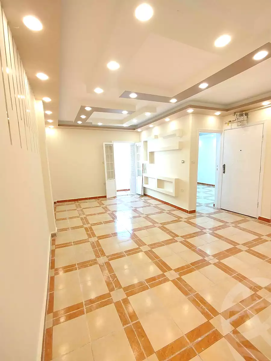 https://aqarmap.com.eg/ar/listing/7293007-for-sale-alexandria-lsywf-el-falki