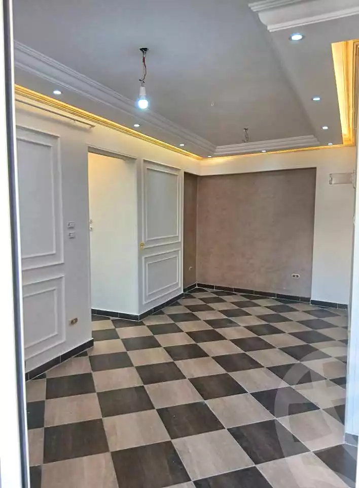 https://aqarmap.com.eg/ar/listing/7293040-for-sale-alexandria-el-asafra-shr-45