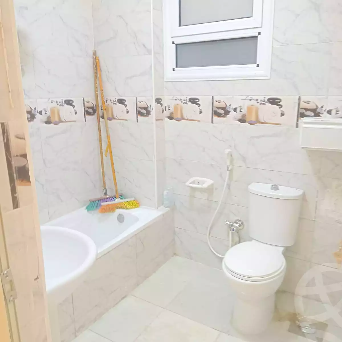 https://aqarmap.com.eg/ar/listing/7293075-for-sale-alexandria-al-agamy-el-hanouvel-trablose-st