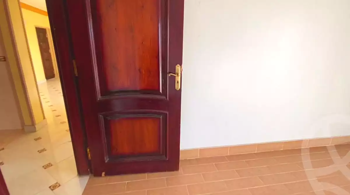 https://aqarmap.com.eg/ar/listing/7178133-for-sale-cairo-el-sheikh-zayed-city-el-hay-elsades-ashaer