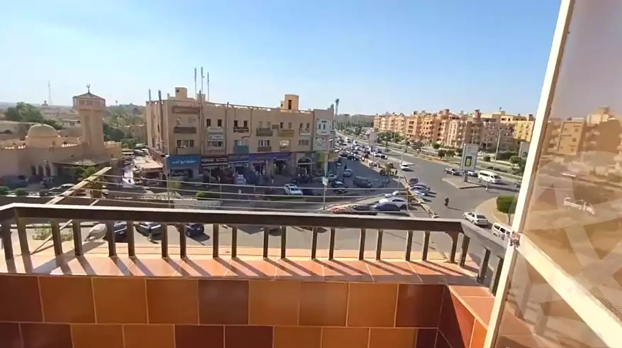 https://aqarmap.com.eg/ar/listing/7178133-for-sale-cairo-el-sheikh-zayed-city-el-hay-elsades-ashaer