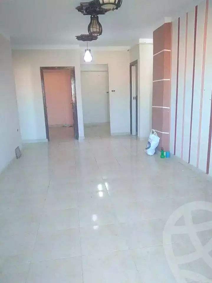 https://aqarmap.com.eg/en/listing/7293262-for-sale-alexandria-al-agamy-el-hanouvel-radwan-st