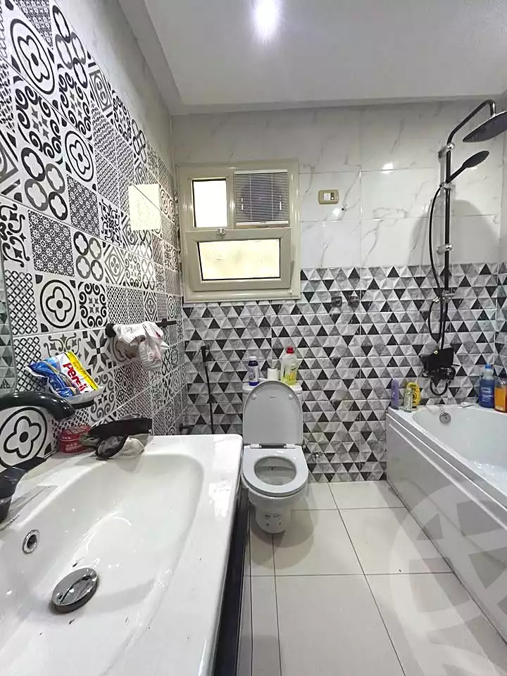 https://aqarmap.com.eg/ar/listing/7293368-for-rent-cairo-el-maadi