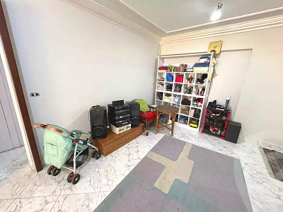 https://aqarmap.com.eg/en/listing/7293753-for-sale-alexandria-ganaklis