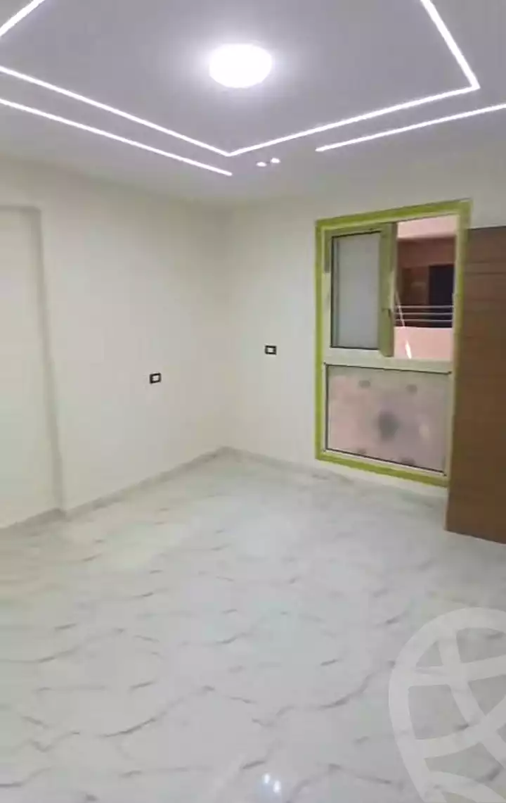 https://aqarmap.com.eg/en/listing/7293979-for-sale-alexandria-new-miami-eskot