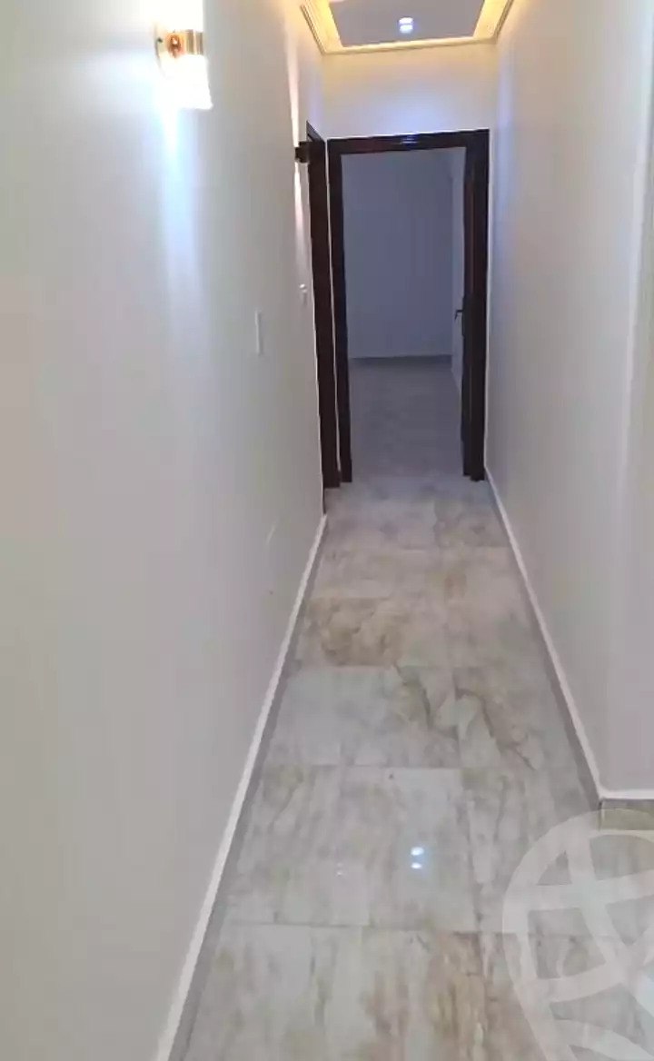 https://aqarmap.com.eg/ar/listing/7293994-for-sale-alexandria-new-miami-eskot