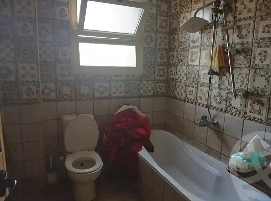 https://aqarmap.com.eg/ar/listing/7293998-for-sale-alexandria-al-agamy-lbytsh-shahr-al-assal-st