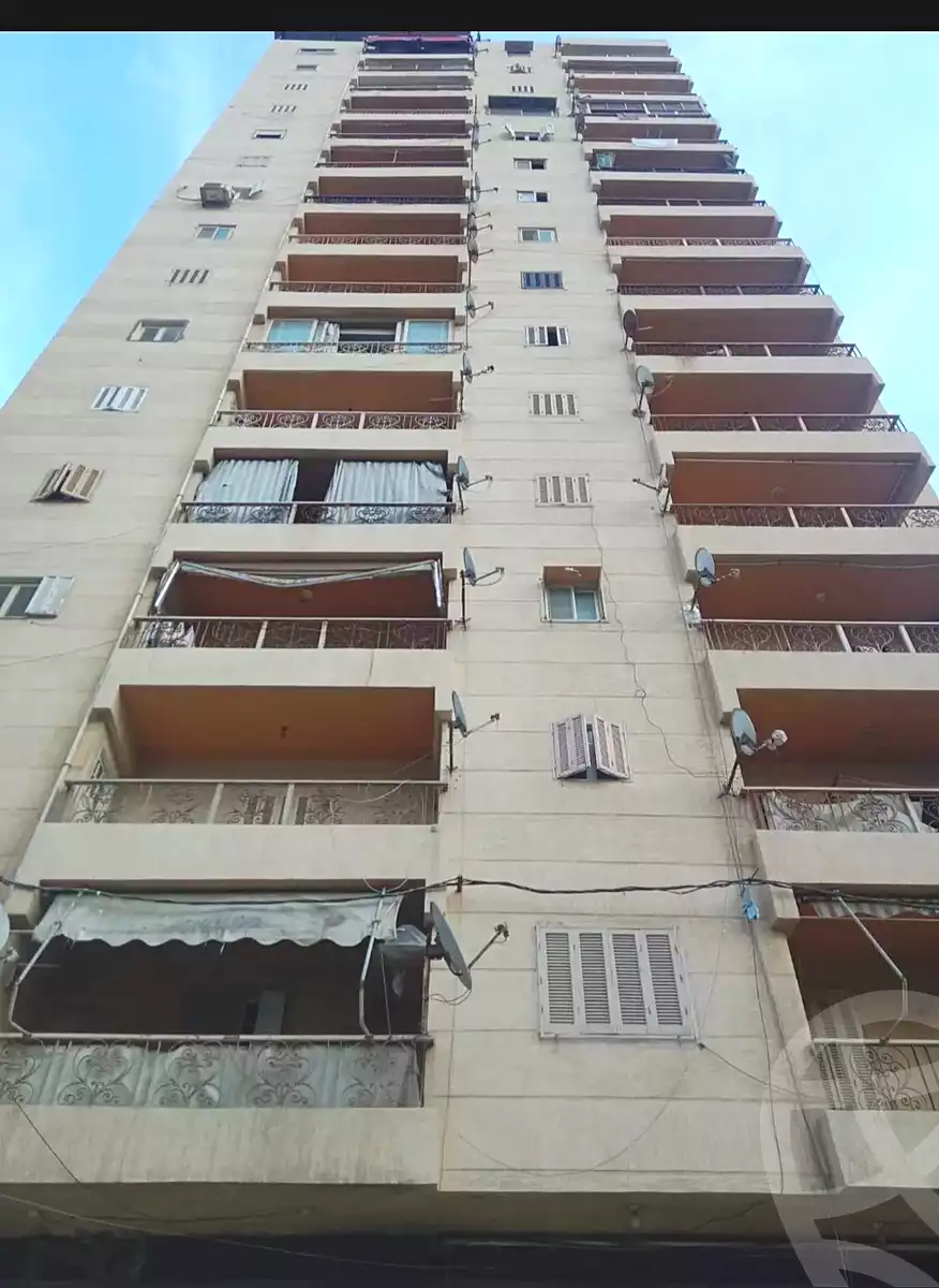 https://aqarmap.com.eg/en/listing/7294040-for-sale-alexandria-sydy-bshr-shr-mlk-hfny