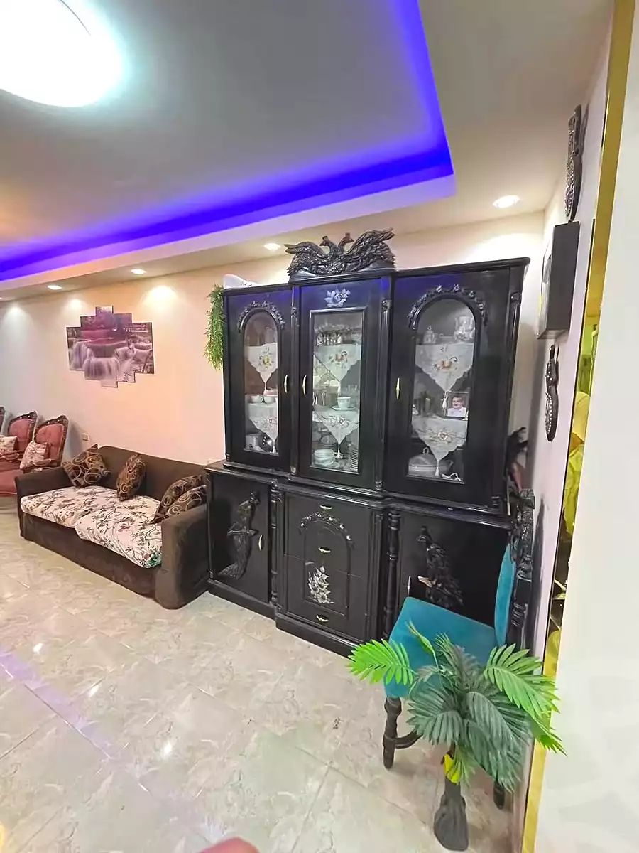 https://aqarmap.com.eg/ar/listing/7294095-for-sale-cairo-ain-shams-ain-shams-el-sharkia-el-eshrein-stt