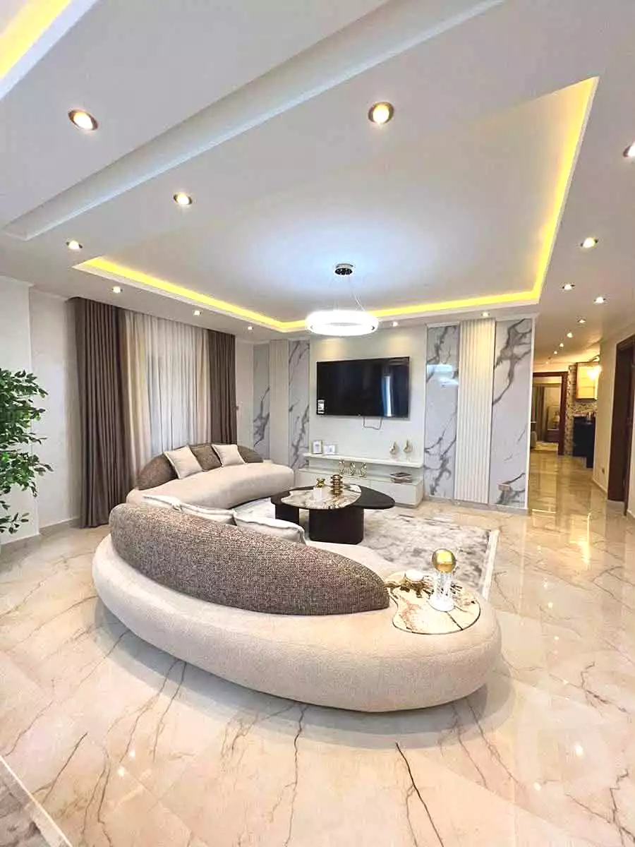 https://aqarmap.com.eg/ar/listing/7294292-for-sale-cairo-new-cairo-compounds-tag-city