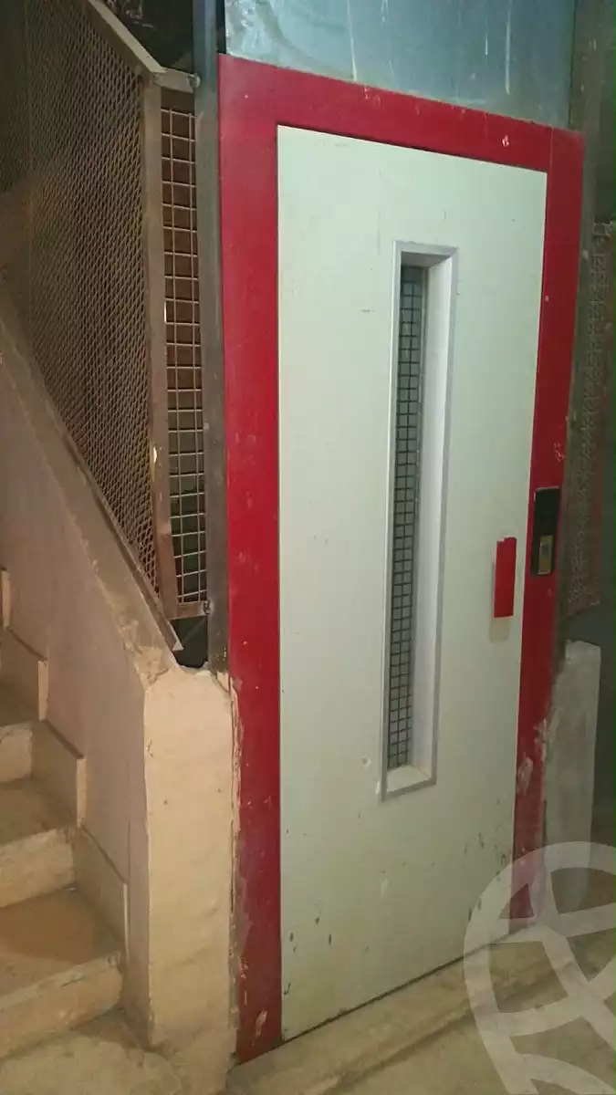 https://aqarmap.com.eg/ar/listing/7294425-for-sale-cairo-ain-shams-yn-shms-lgrby-shr-qsr-fhmy