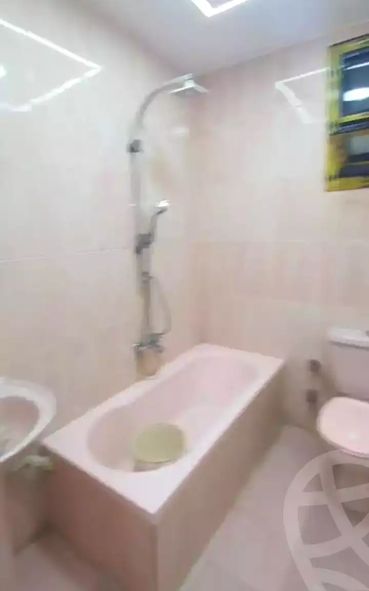https://aqarmap.com.eg/en/listing/7294468-for-sale-alexandria-el-asafra-l-sfr-qbly