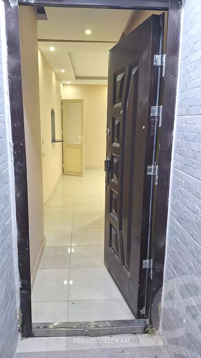 https://aqarmap.com.eg/ar/listing/7294606-for-sale-cairo-el-haram-el-maryotya-nazlet-el-seesy-st