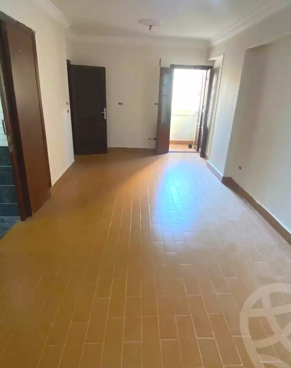 https://aqarmap.com.eg/ar/listing/7294981-for-sale-alexandria-ganaklis