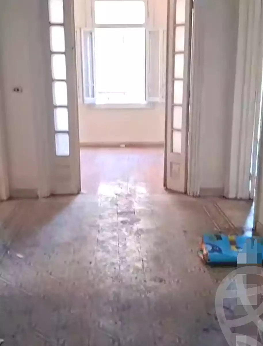 https://aqarmap.com.eg/en/listing/7295045-for-rent-cairo-shoubra-shr-shykwlny