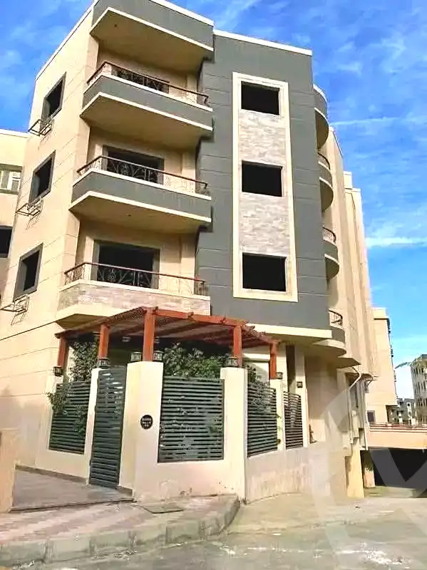 https://aqarmap.com.eg/ar/listing/7295126-for-sale-cairo-new-cairo-compounds-sephora-heights