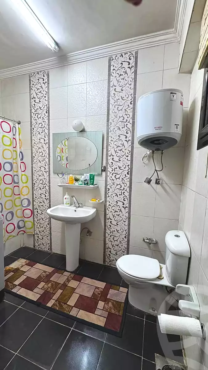 https://aqarmap.com.eg/en/listing/7295226-for-sale-cairo-el-haram-el-lebeny-soltan-khattab-st