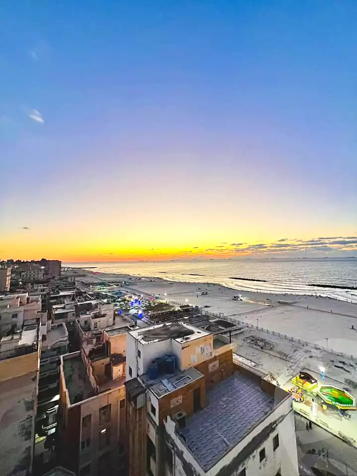https://aqarmap.com.eg/ar/listing/7295355-for-sale-alexandria-al-agamy-shataa-el-nakheel