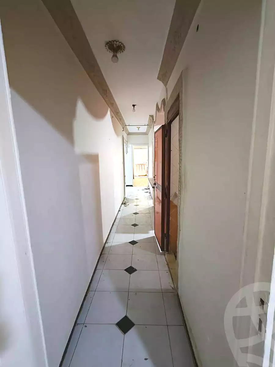 https://aqarmap.com.eg/ar/listing/7295743-for-sale-alexandria-al-agamy-el-hanouvel-radwan-st