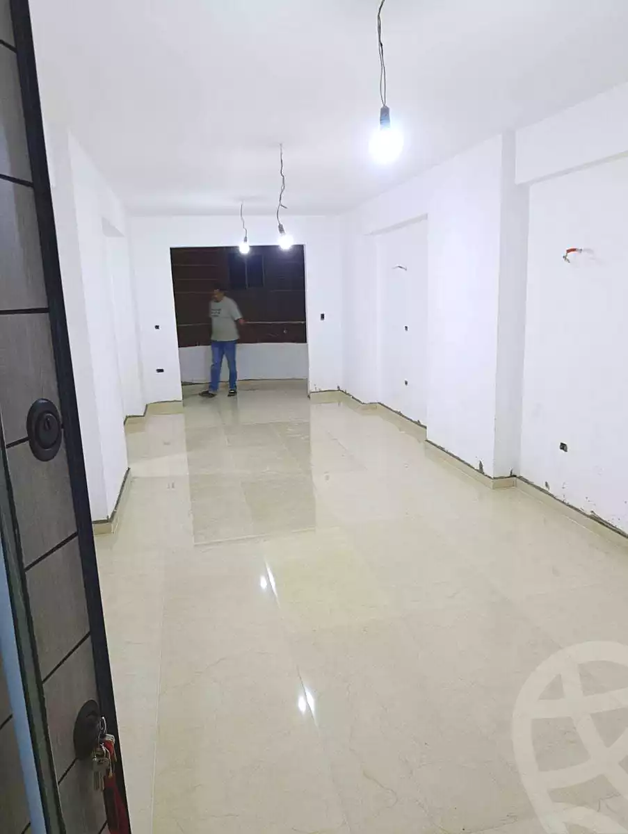https://aqarmap.com.eg/ar/listing/7295831-for-sale-cairo-nozha-2-el-khamseen-st