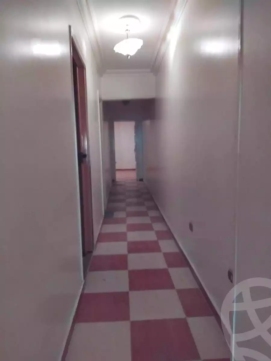 https://aqarmap.com.eg/en/listing/7295875-for-sale-alexandria-sydy-bshr-sydy-bshr-qbly-street-30
