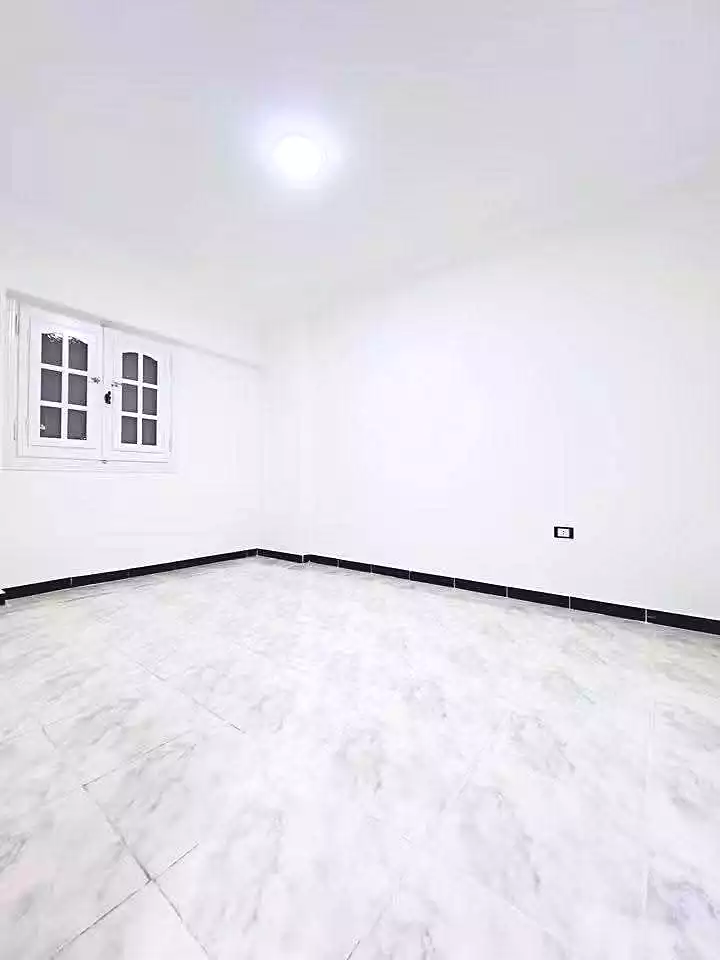 https://aqarmap.com.eg/en/listing/7295959-for-sale-alexandria-al-agamy-shataa-el-nakheel