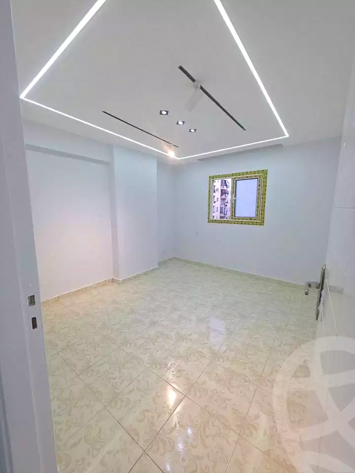 https://aqarmap.com.eg/ar/listing/7295975-for-sale-alexandria-sydy-bshr-sydy-bshr-bhry-shr-mhmd-njyb