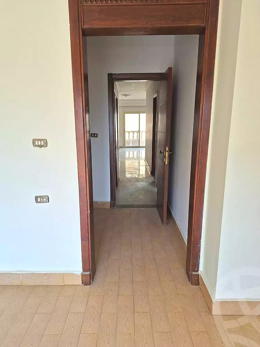 https://aqarmap.com.eg/ar/listing/7296181-for-sale-cairo-new-cairo-north-investors-salama-hegazi-st