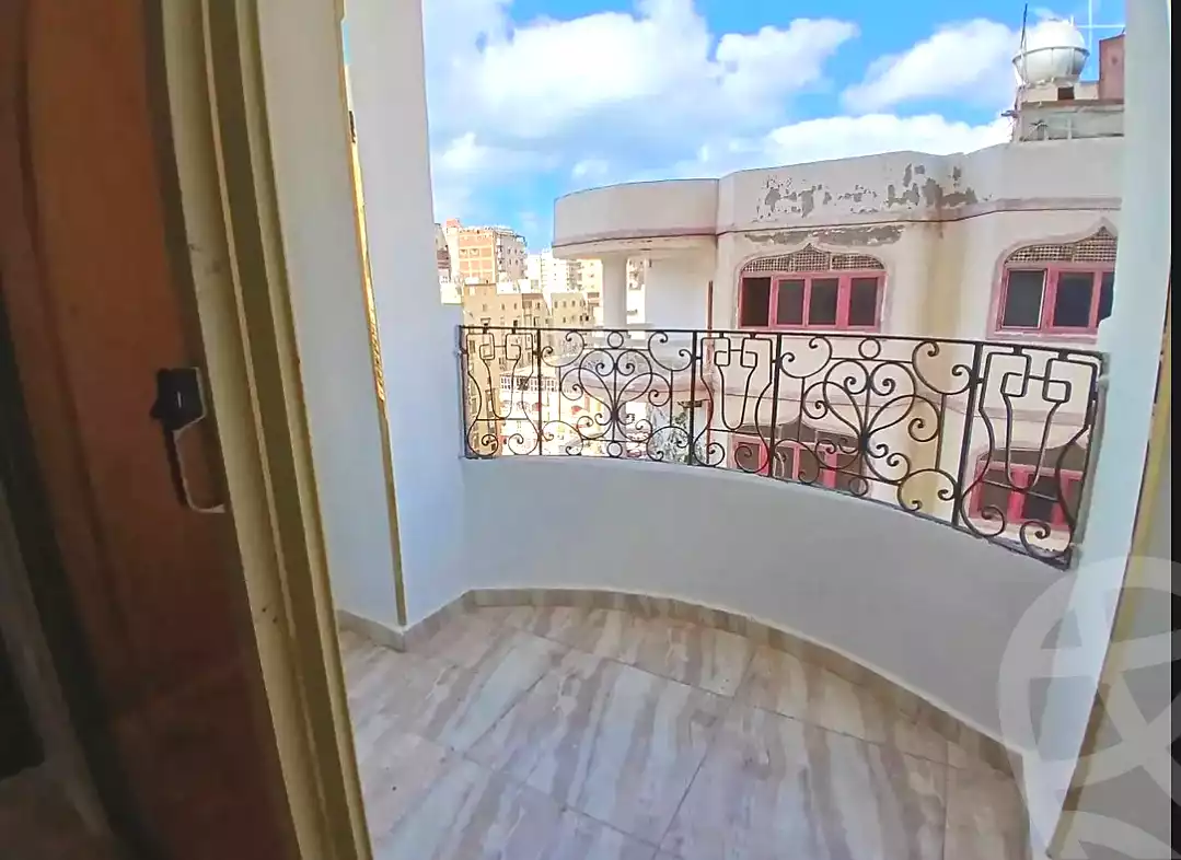 https://aqarmap.com.eg/en/listing/7296282-for-sale-alexandria-sydy-bshr-sydy-bshr-bhry-mohammed-youssef-ghaly-st