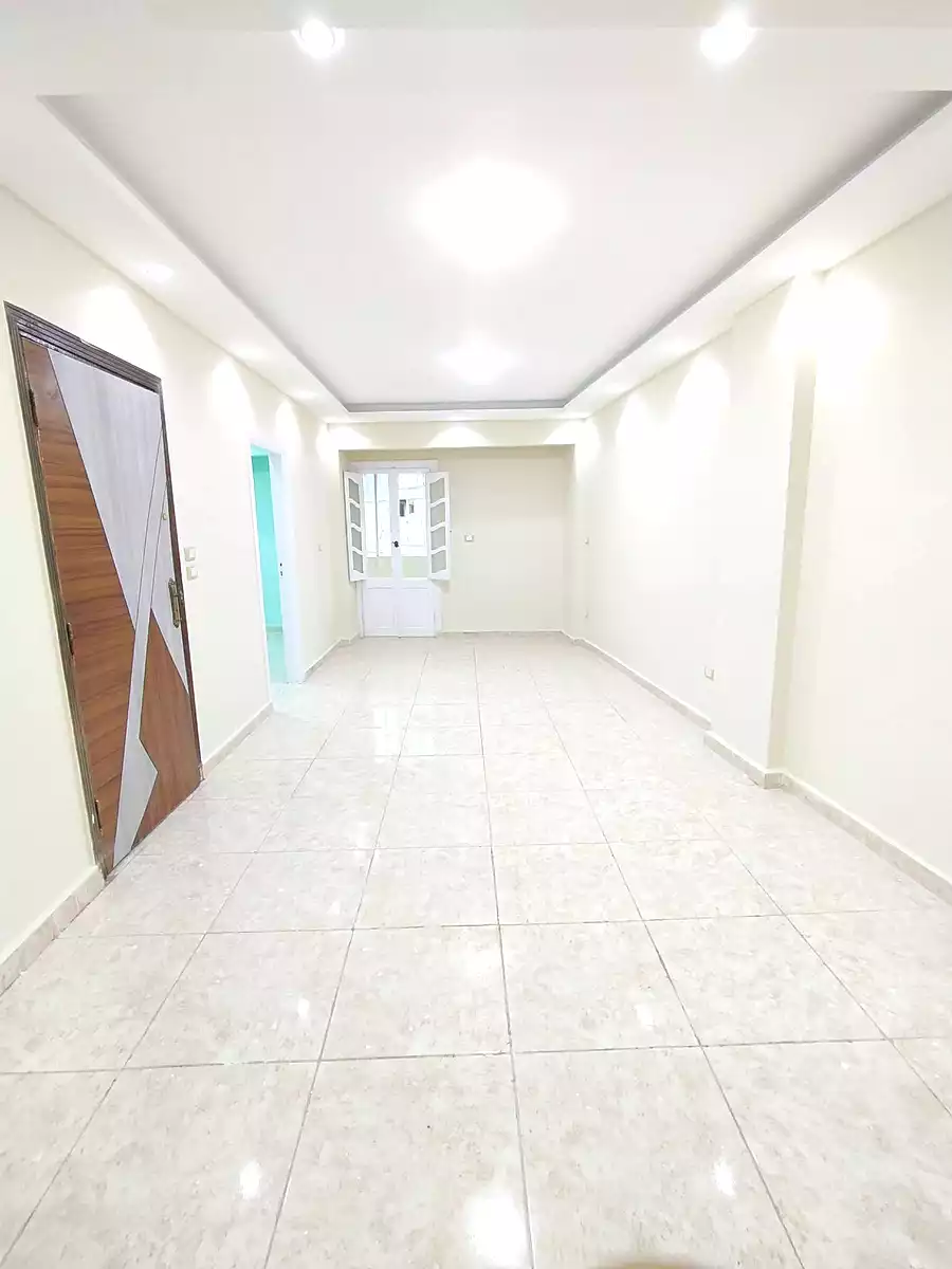 https://aqarmap.com.eg/ar/listing/7296853-for-sale-alexandria-lsywf-el-falki