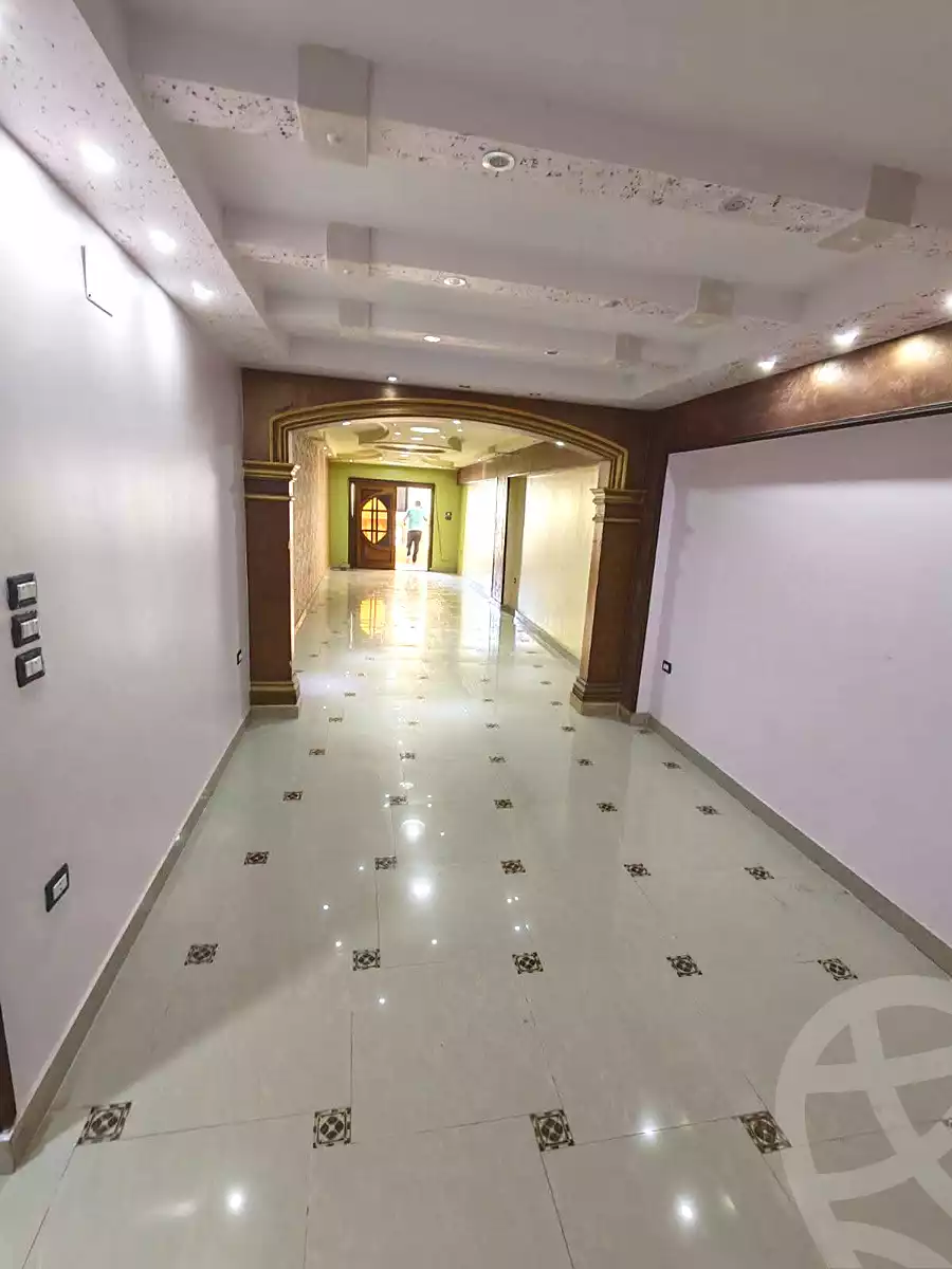 https://aqarmap.com.eg/en/listing/7296884-for-sale-alexandria-al-agamy-el-hanouvel-kasr-al-quiri-st-1