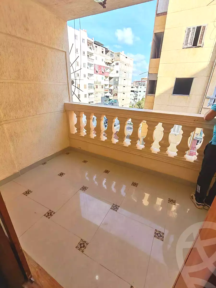 https://aqarmap.com.eg/en/listing/7296896-for-sale-alexandria-al-agamy-el-hanouvel-kasr-al-quiri-st-1