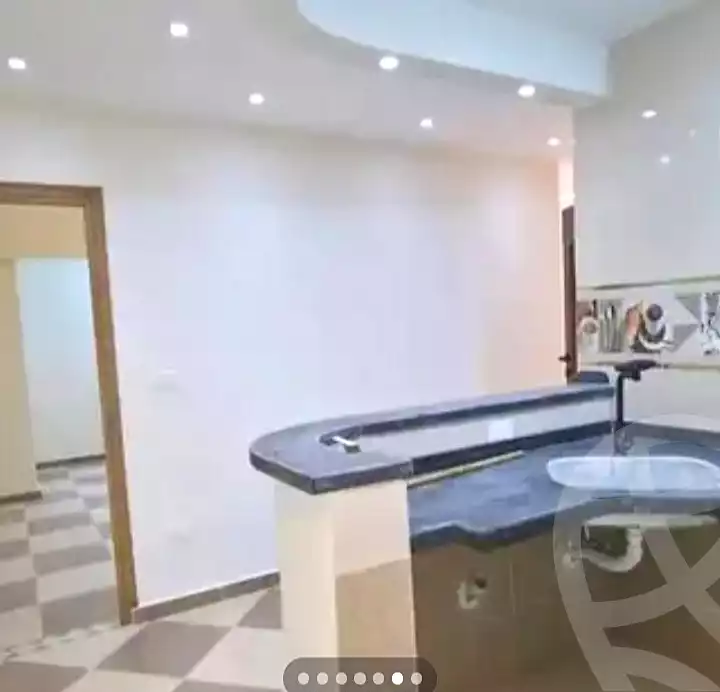 https://aqarmap.com.eg/ar/listing/7296922-for-sale-alexandria-sydy-bshr-sydy-bshr-bhry-shr-mhmd-njyb
