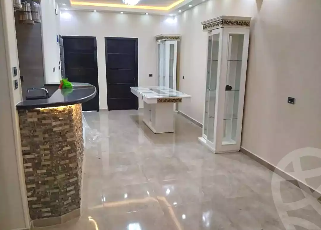 https://aqarmap.com.eg/en/listing/7296945-for-sale-cairo-helwan-el-shareaa-el-sharby-st