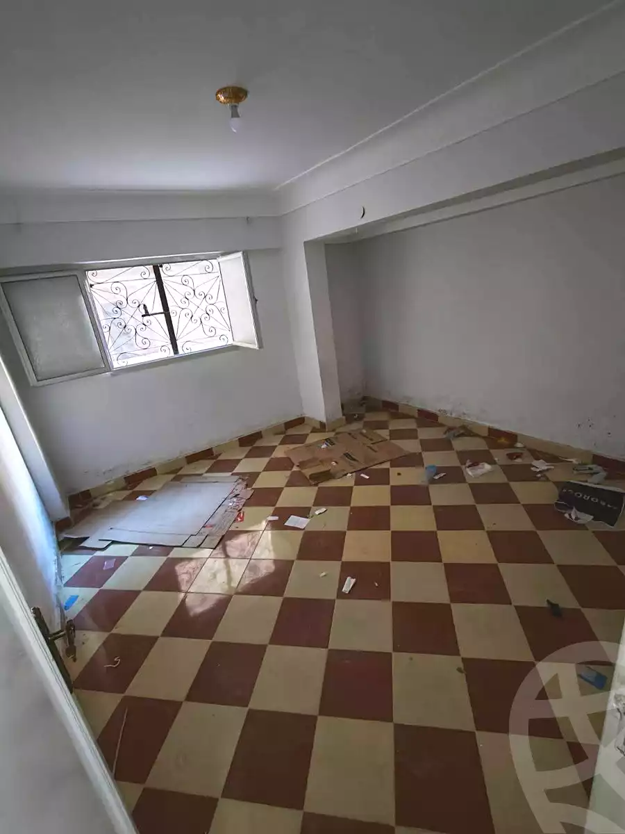 https://aqarmap.com.eg/ar/listing/7296984-for-sale-alexandria-al-agamy-el-hanouvel-el-salam-st