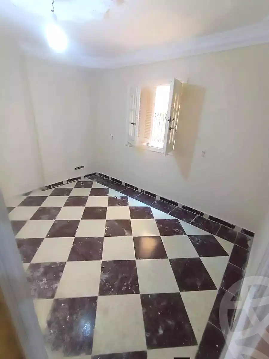 https://aqarmap.com.eg/ar/listing/7297371-for-sale-alexandria-al-agamy-el-hanouvel-abo-el-shawareb-st