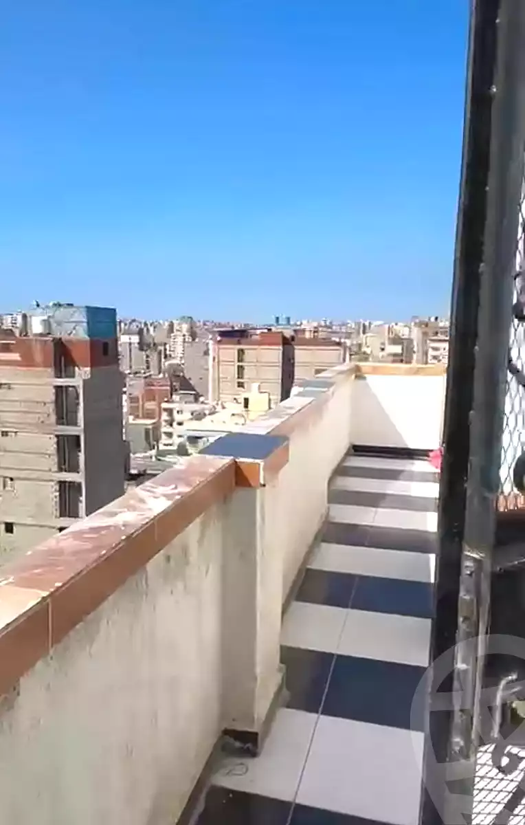 https://aqarmap.com.eg/ar/listing/7297430-for-sale-alexandria-sydy-bshr-sydy-bshr-qbly-street-30