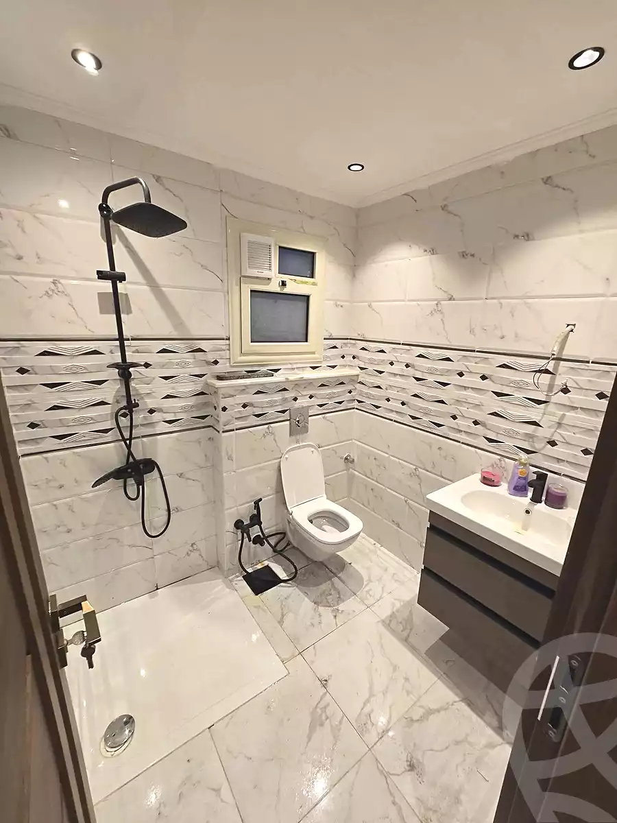 https://aqarmap.com.eg/ar/listing/7297496-for-sale-alexandria-miami-el-sebaey-st